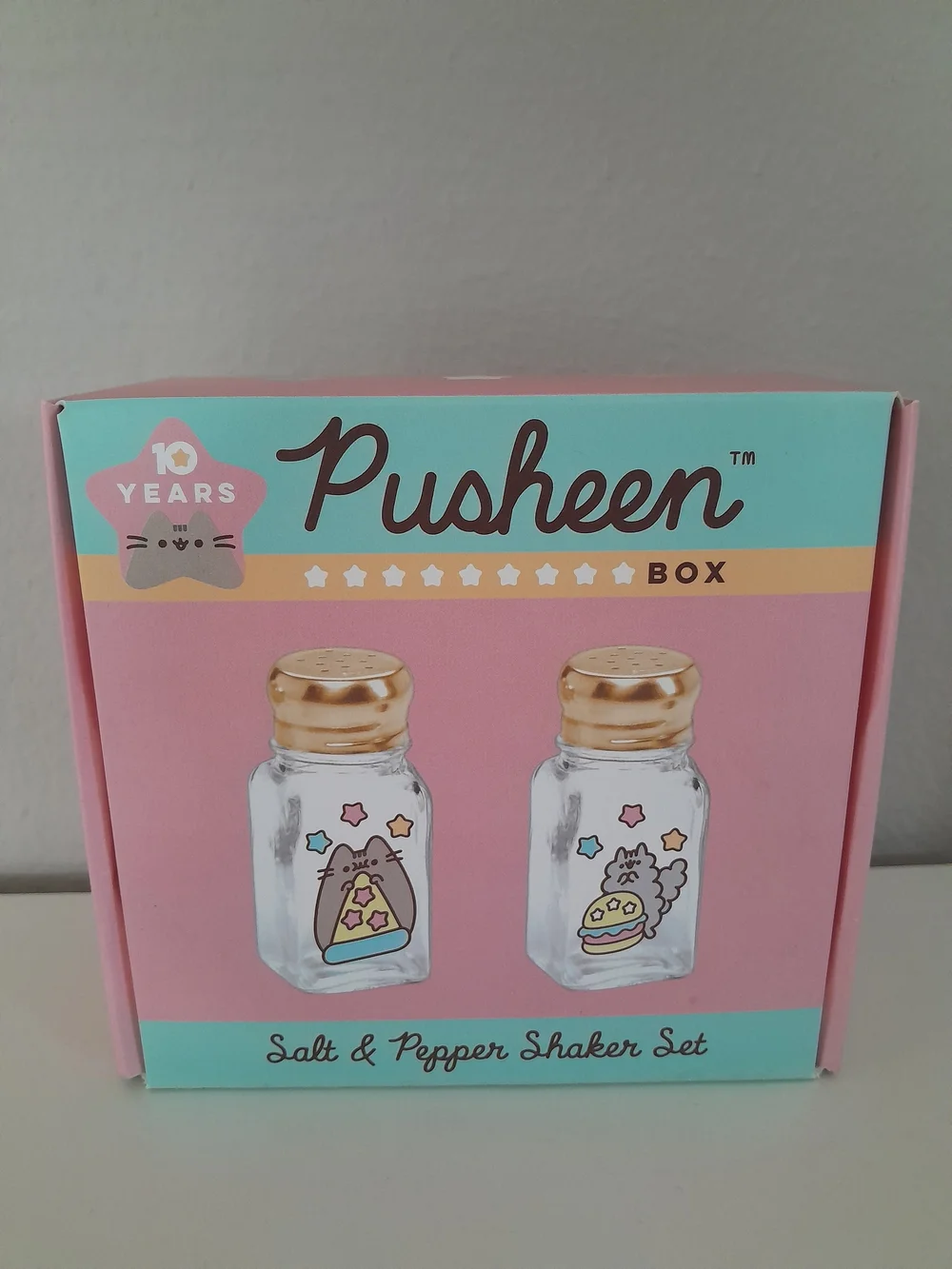Pusheen Salt and Pepper Shakers